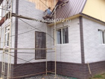 Монтаж цокольных панелей под камень в Тюмени